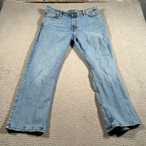 Wrangler Other - Wrangler Relaxed Boot Cut Jeans 36 x 27 Cowboy Rodeo‎ Light Wash 1098RBWDN